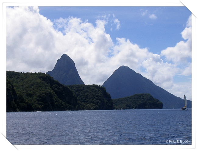 100 0064 Les Pitons, St Lucia